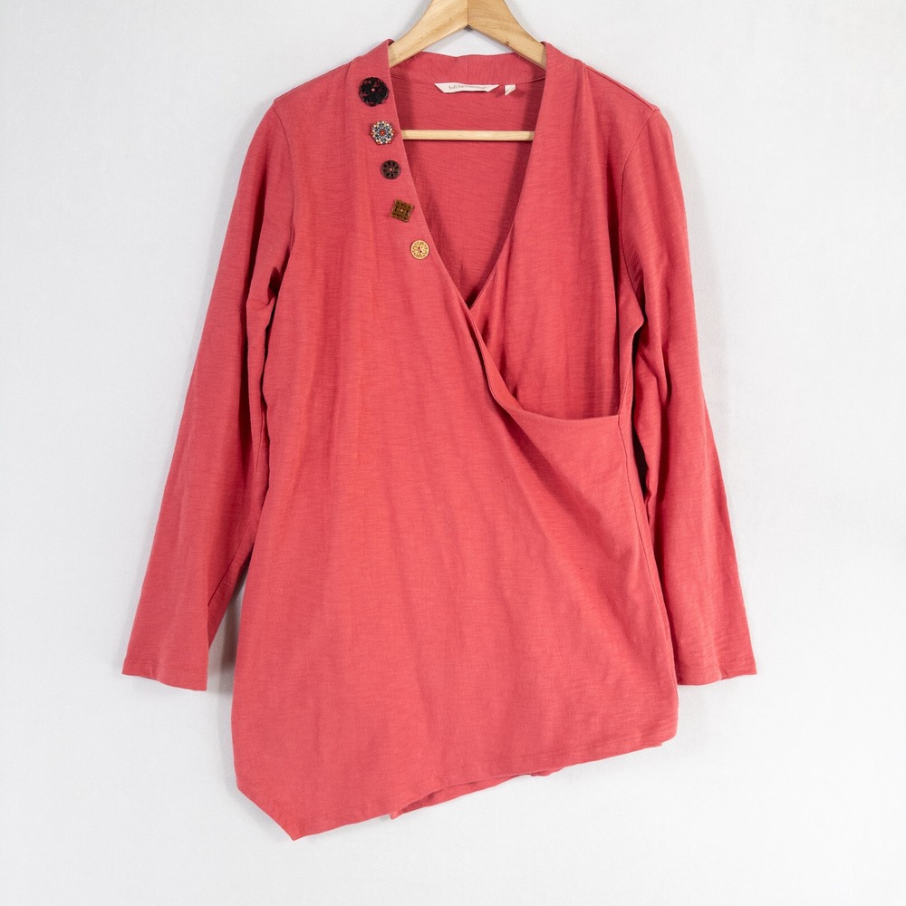 Soft Surroundings Top Size Medium Pink Wrap Style Surplice Button Accents Art